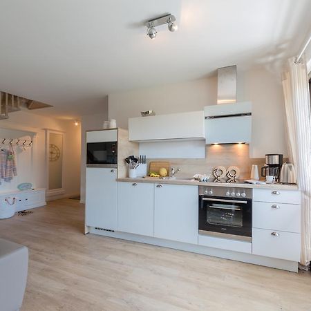Ferienwohnungen Haus Am Strand Zingst Εξωτερικό φωτογραφία